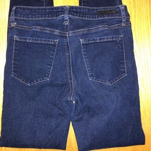 Dark wash articles of society